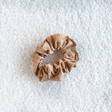Scrunchie Sand